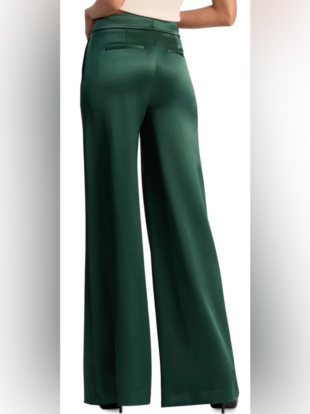 Alice + Olivia Nessi Wide-Leg Trousers. Top available for sale in size 10 & 12. - Picture 2 of 14